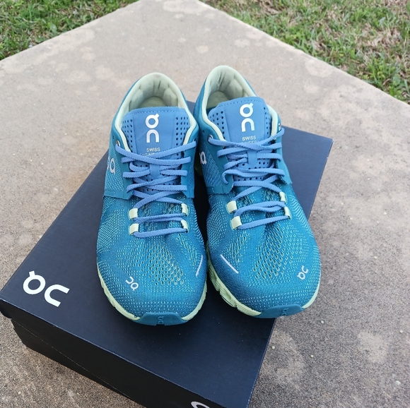 On Running Shoes - On Cloud Women Running Shoes Storm/Willow Sz.7